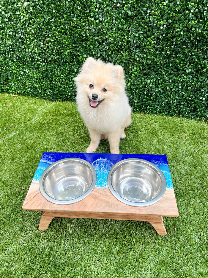 Live Edge Small Dog Feeding Station
