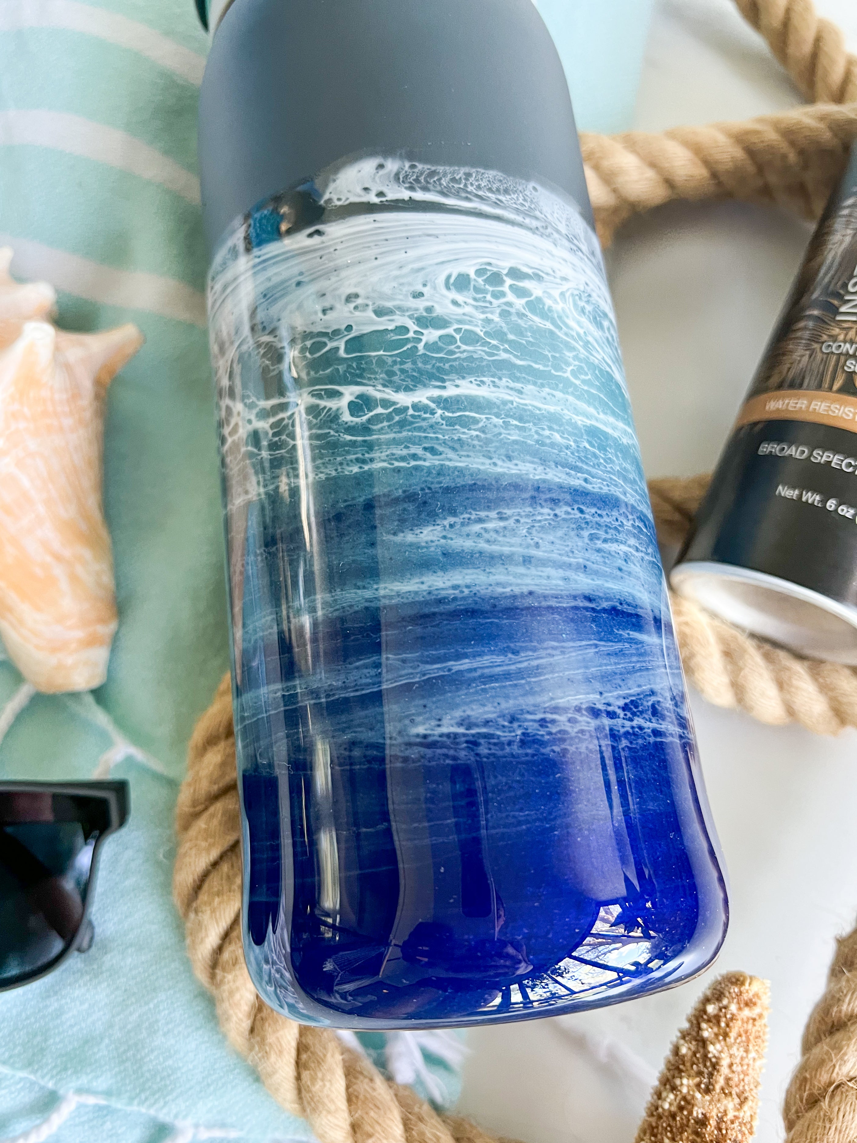 Ocean Waves Gray Owala 32oz Water Bottle – Citrus Waves Art